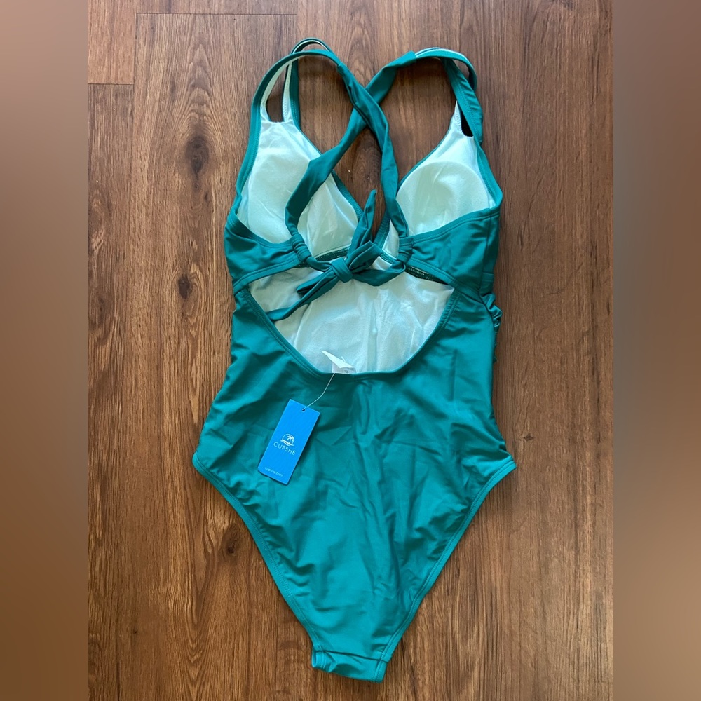 Bathing Suit - Picture 3 of 5